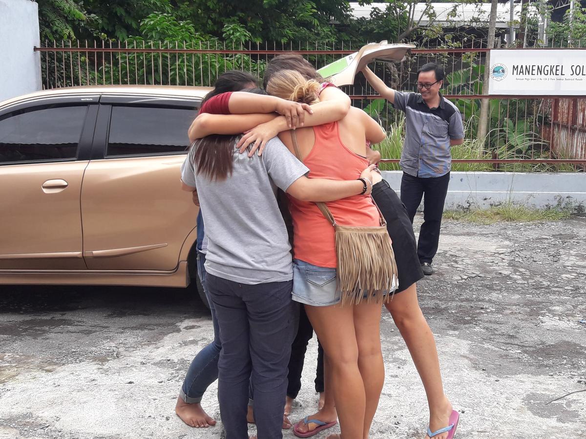 Rumah Singgah Manado Buitenkant foto
